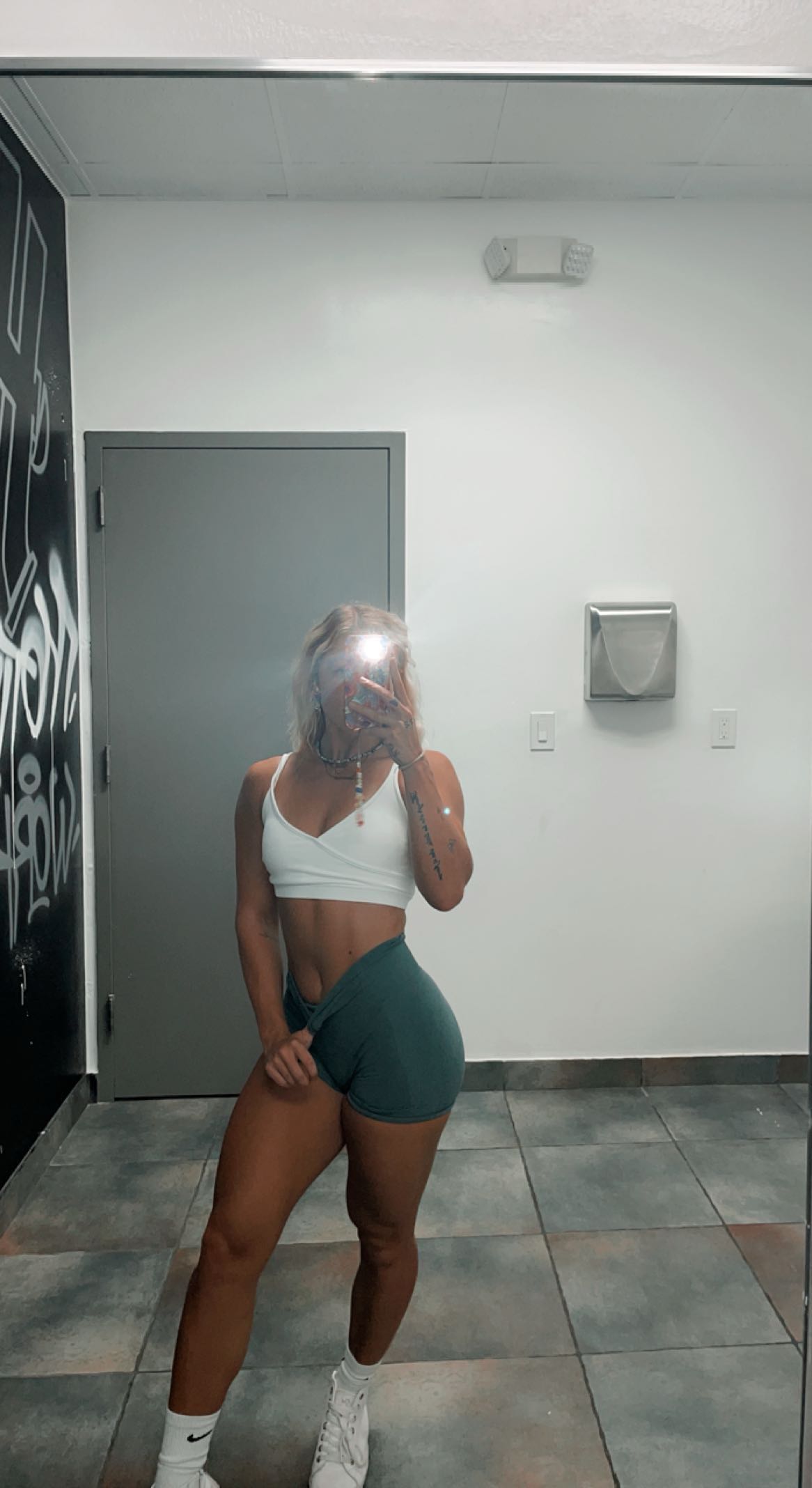 kaygcarlson snapchat image archive image