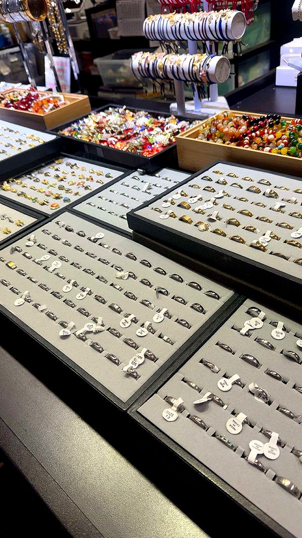 kaygcarlson image ~ Altpins