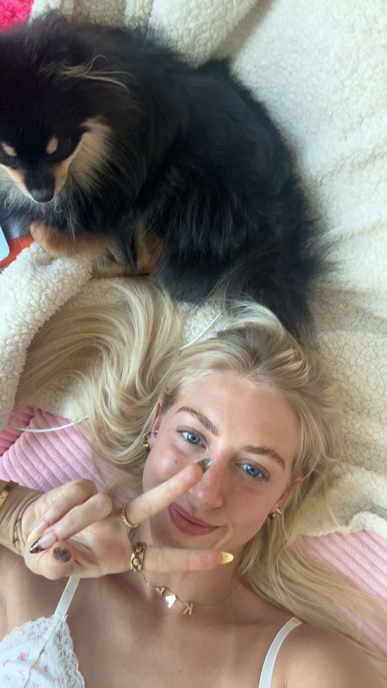 kaygcarlson snapchat image archive image