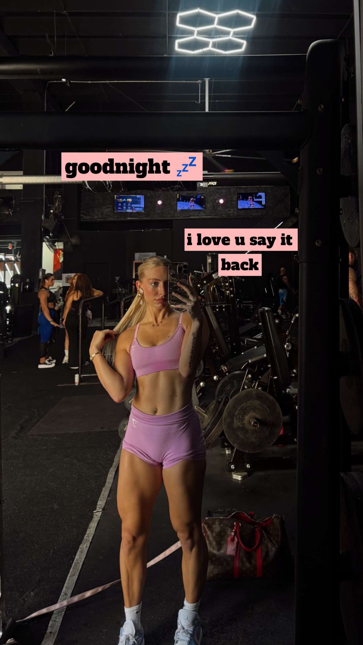 kaygcarlson snapchat image archive image