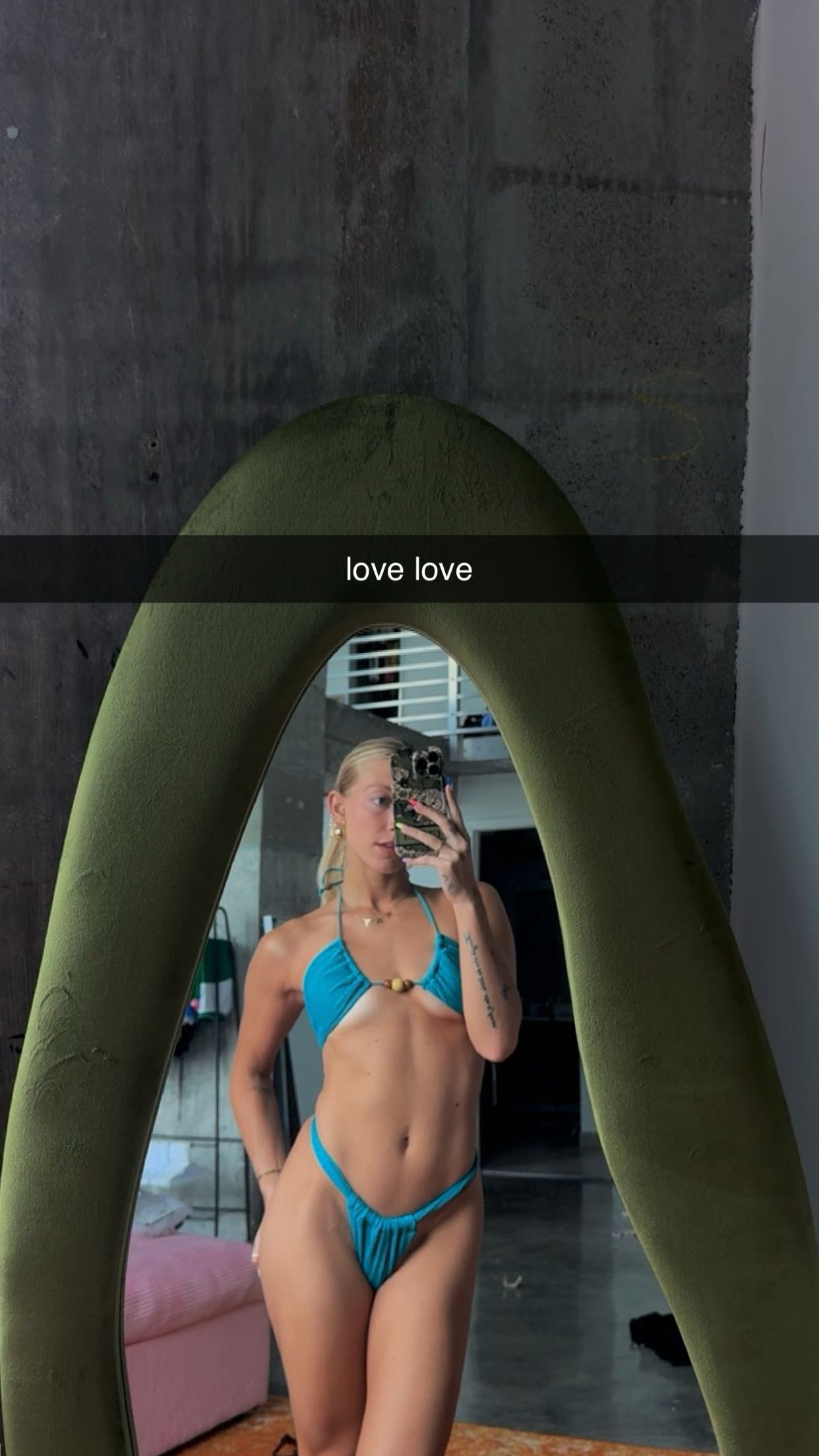 kaygcarlson snapchat image archive image