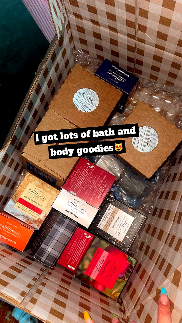 kaygcarlson image ~ Altpins