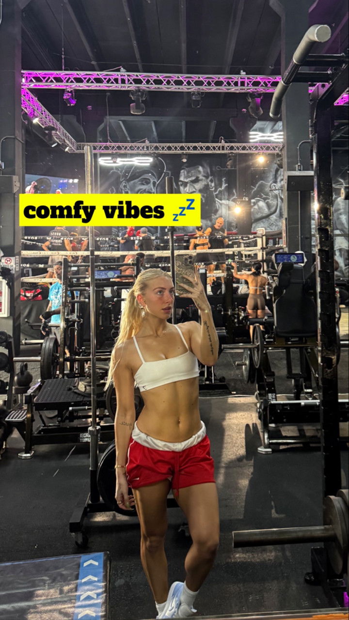 kaygcarlson snapchat image archive image