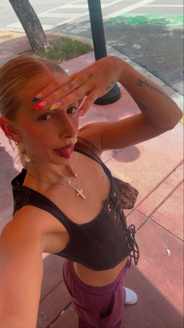 kaygcarlson snapchat image archive image