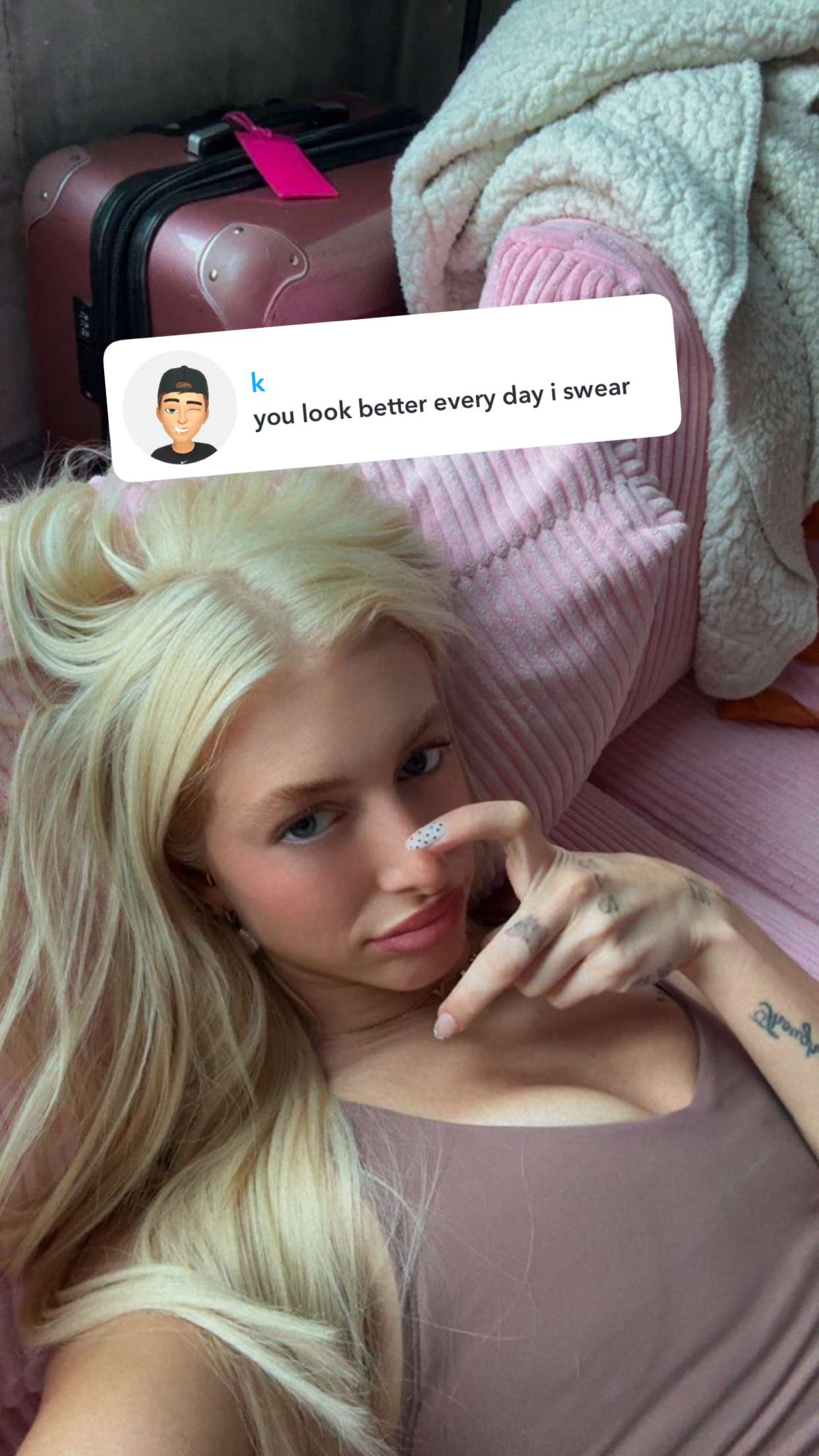 kaygcarlson snapchat image archive image