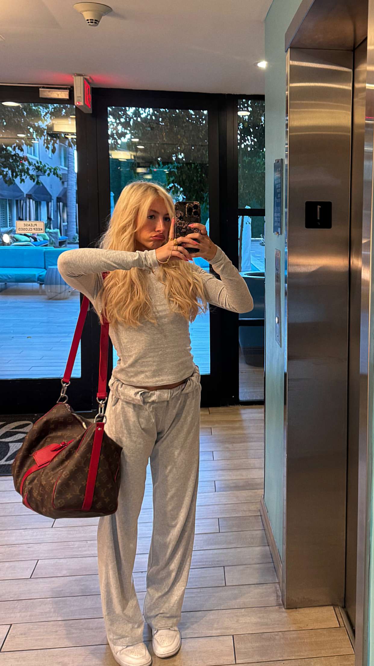 kaygcarlson snapchat image archive image