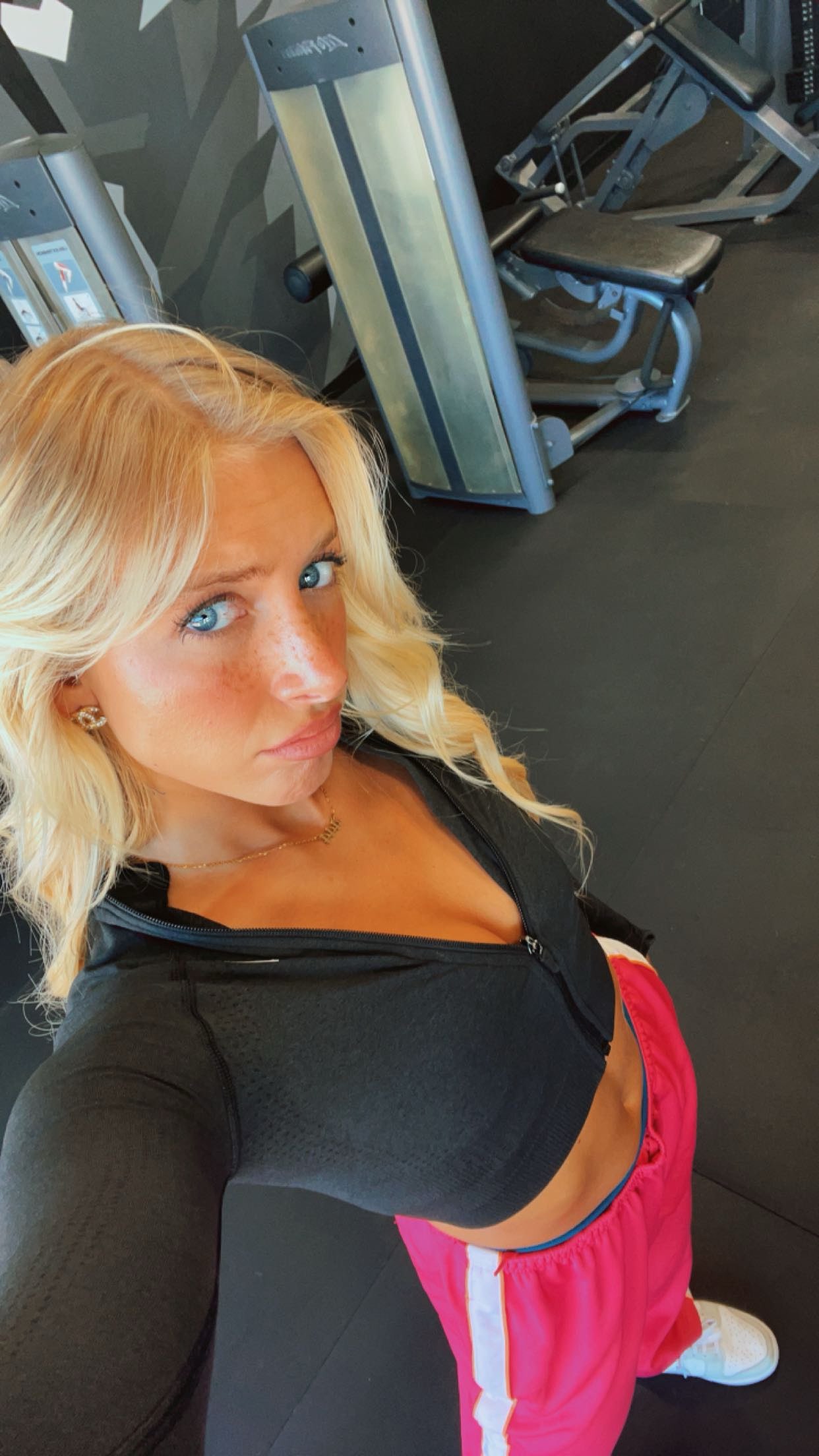 kaygcarlson snapchat image archive image