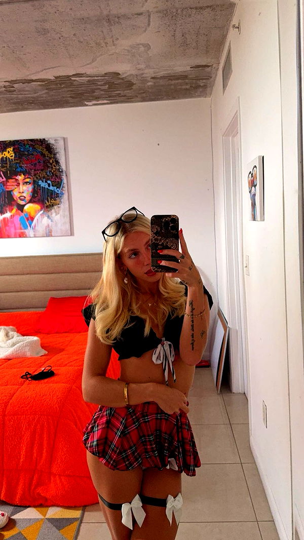 kaygcarlson image ~ Altpins