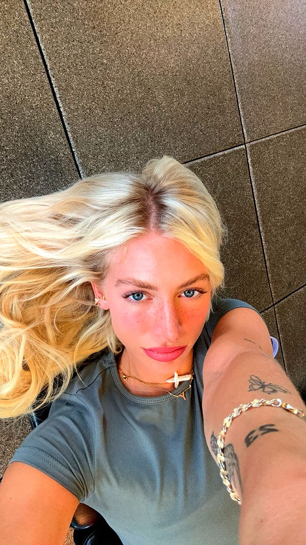 kaygcarlson image ~ Altpins