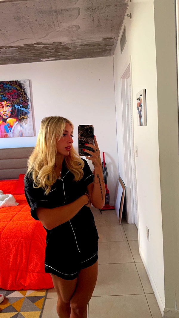 kaygcarlson image ~ Altpins