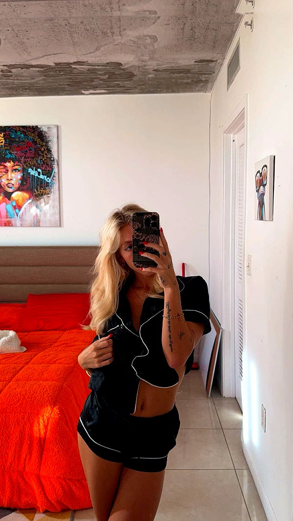 kaygcarlson image ~ Altpins