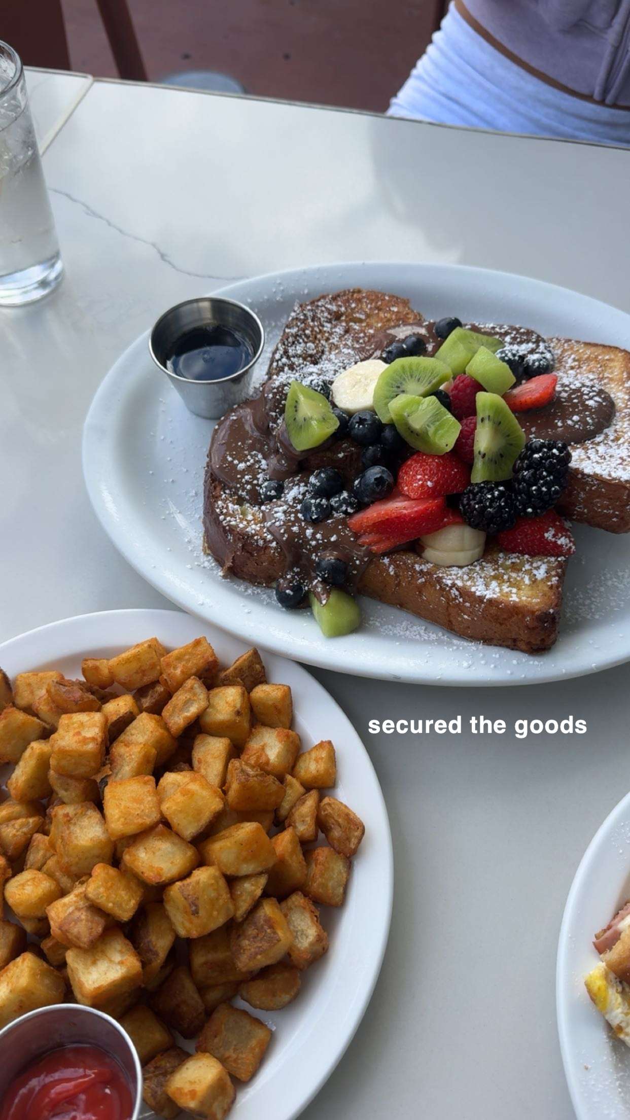 kaygcarlson snapchat image archive image