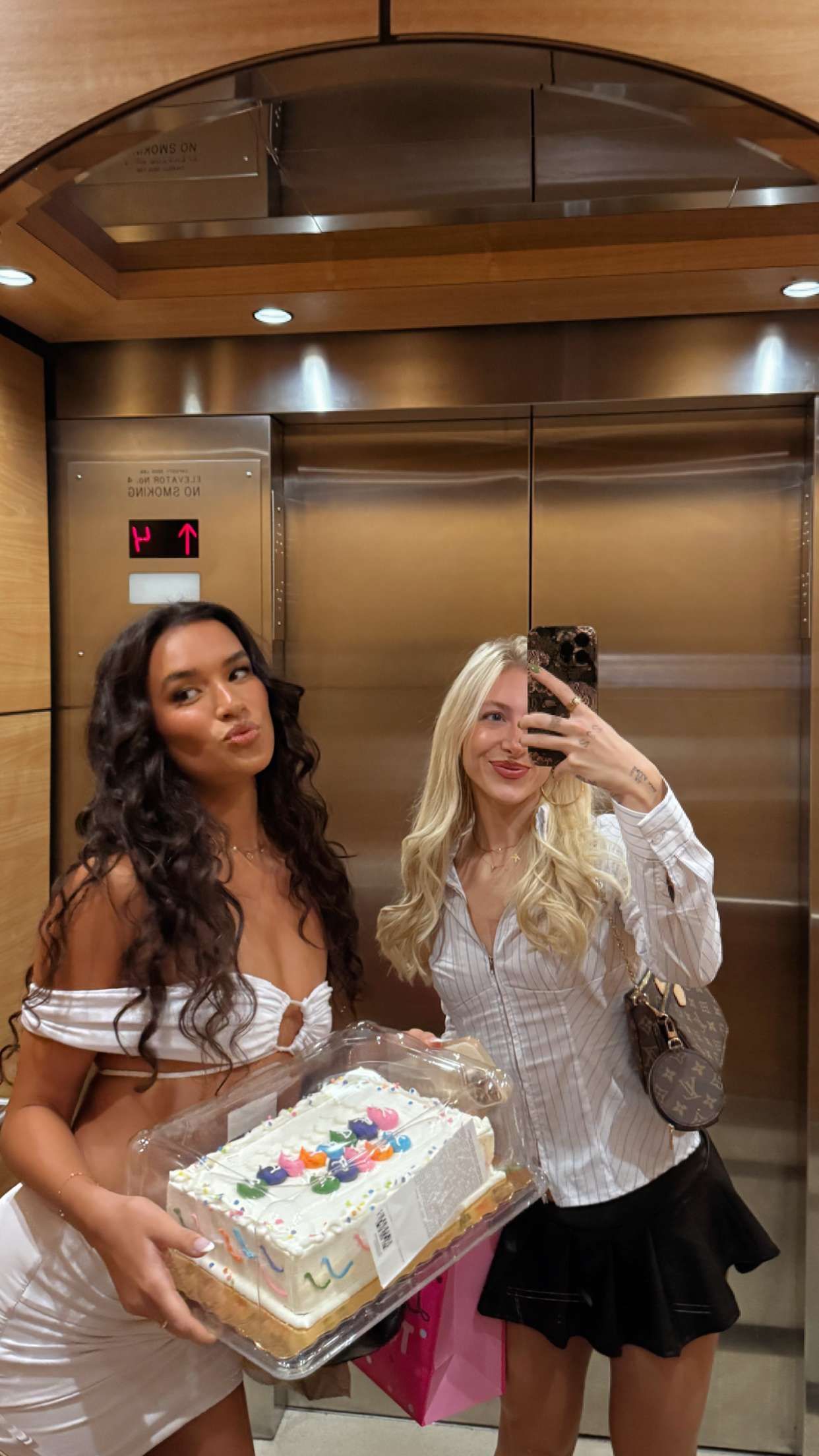 kaygcarlson snapchat image archive image