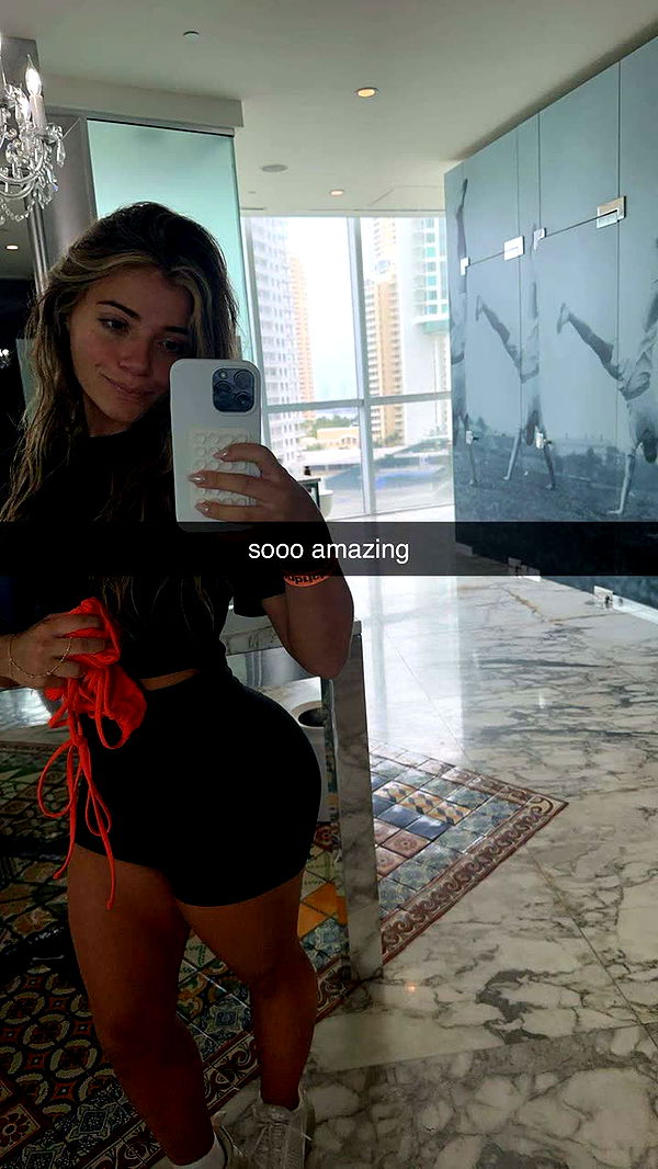 kaylamanouss17 image ~ Altpins