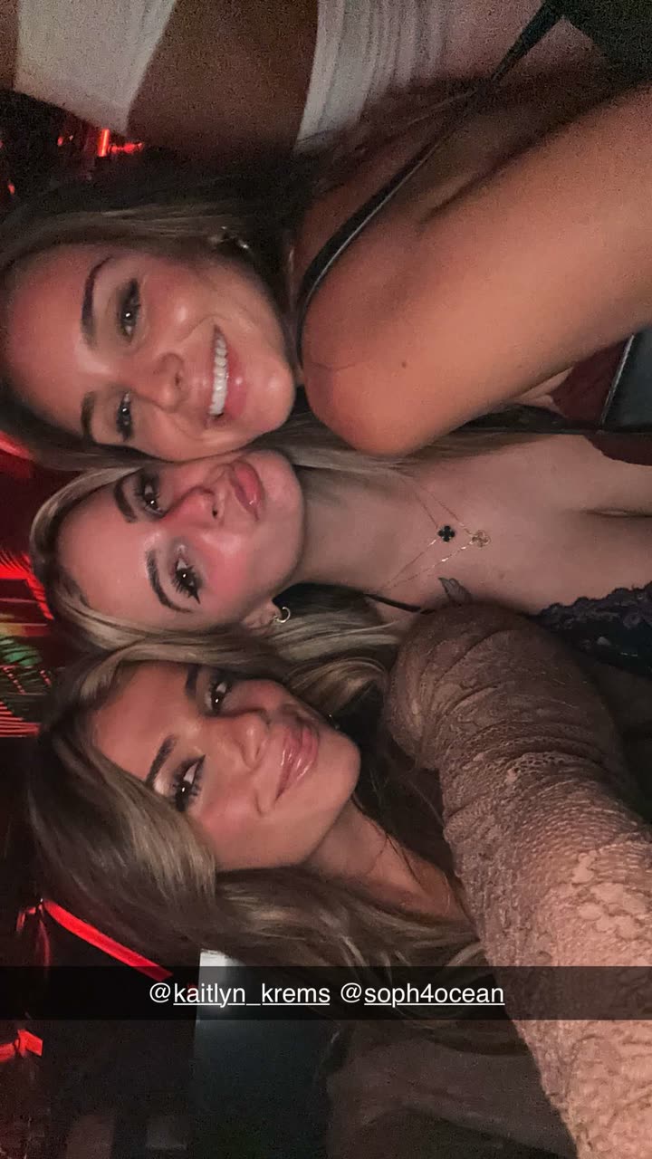 kaylamanouss17 snapchat image archive image