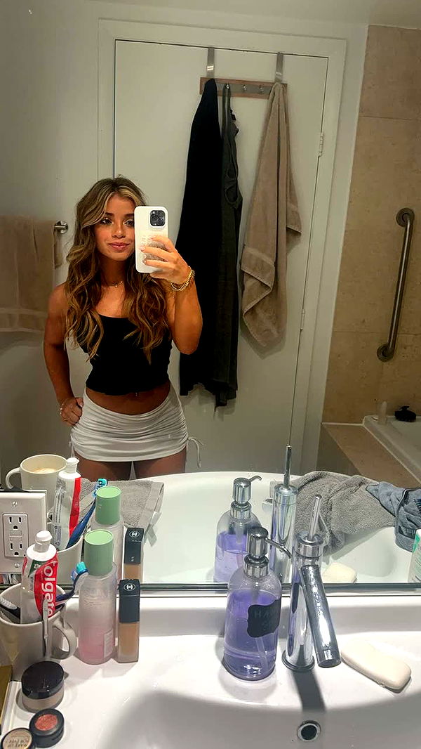 kaylamanouss17 image ~ Altpins