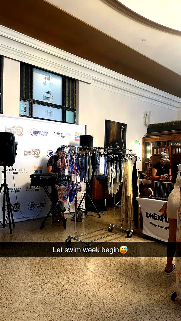 kaylamanouss17 image ~ Altpins