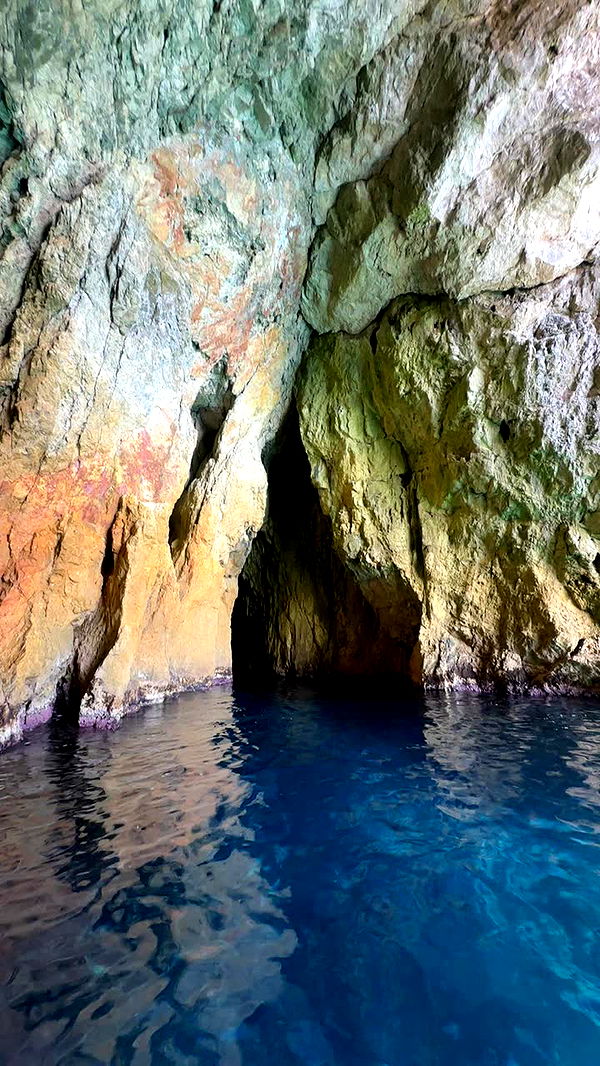 kaylamanouss17 image ~ Altpins