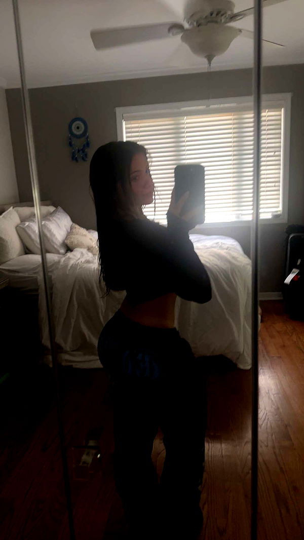 kaylamanouss17 image ~ Altpins