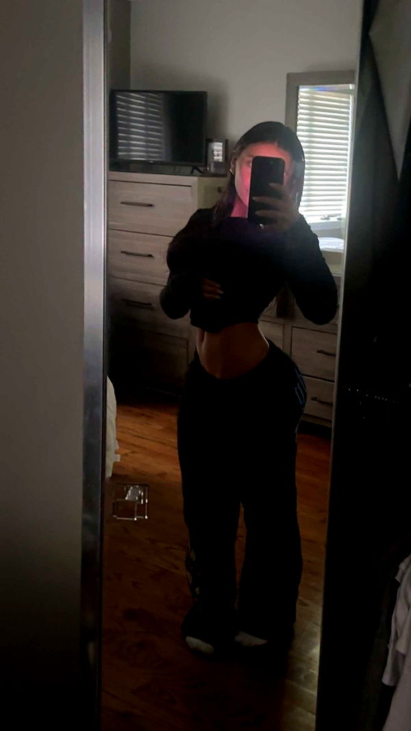 kaylamanouss17 image ~ Altpins