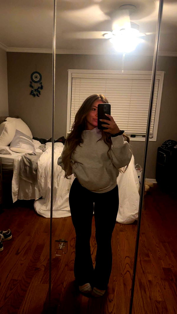 kaylamanouss17 image ~ Altpins