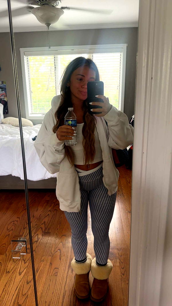 kaylamanouss17 image ~ Altpins