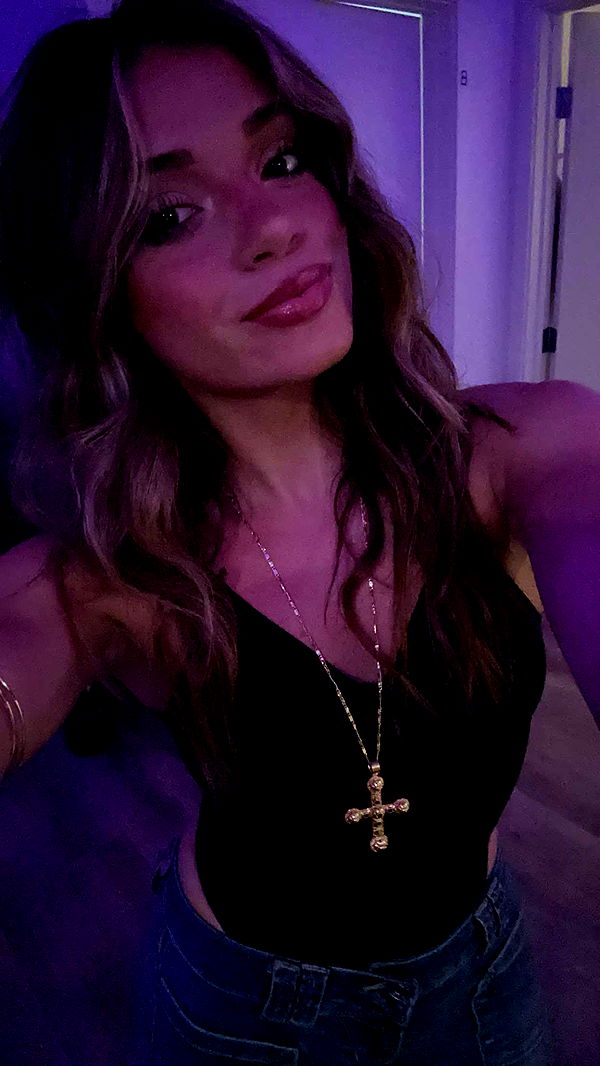 kaylamanouss17 image ~ Altpins