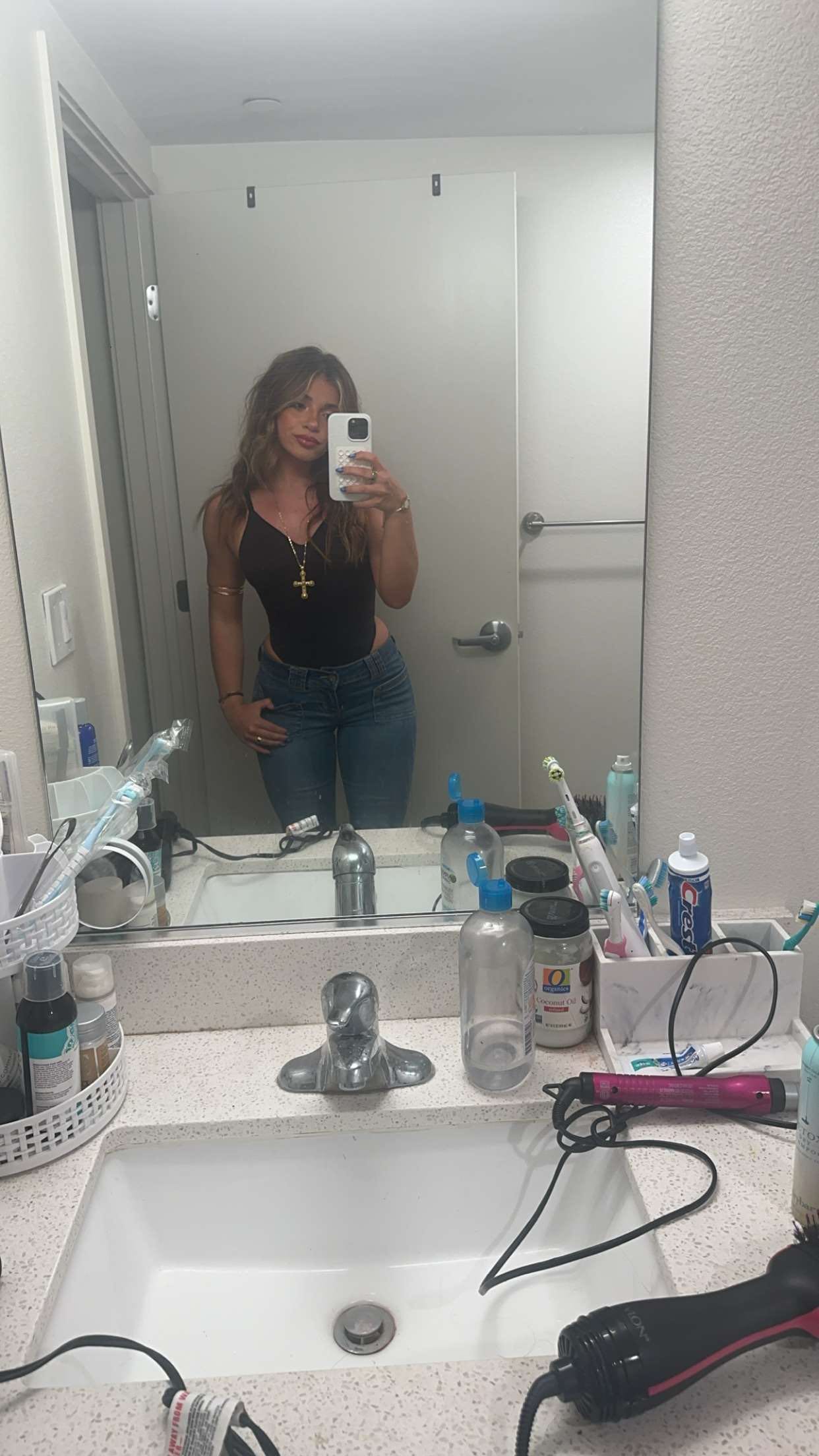 kaylamanouss17 snapchat image archive image