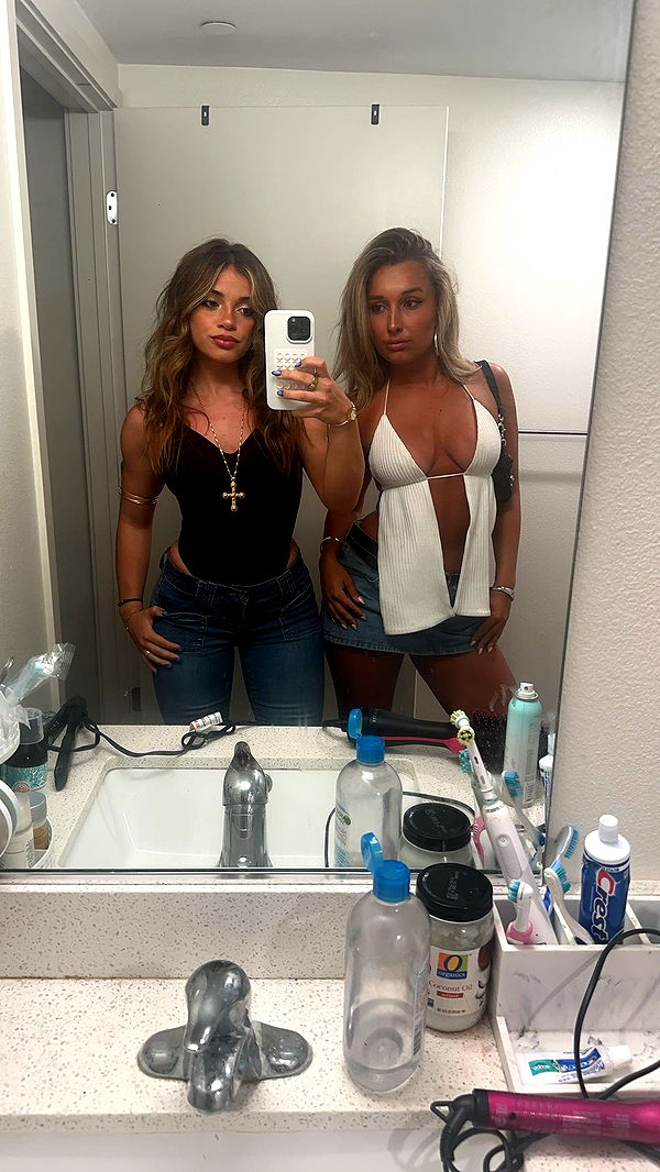 kaylamanouss17 image ~ Altpins