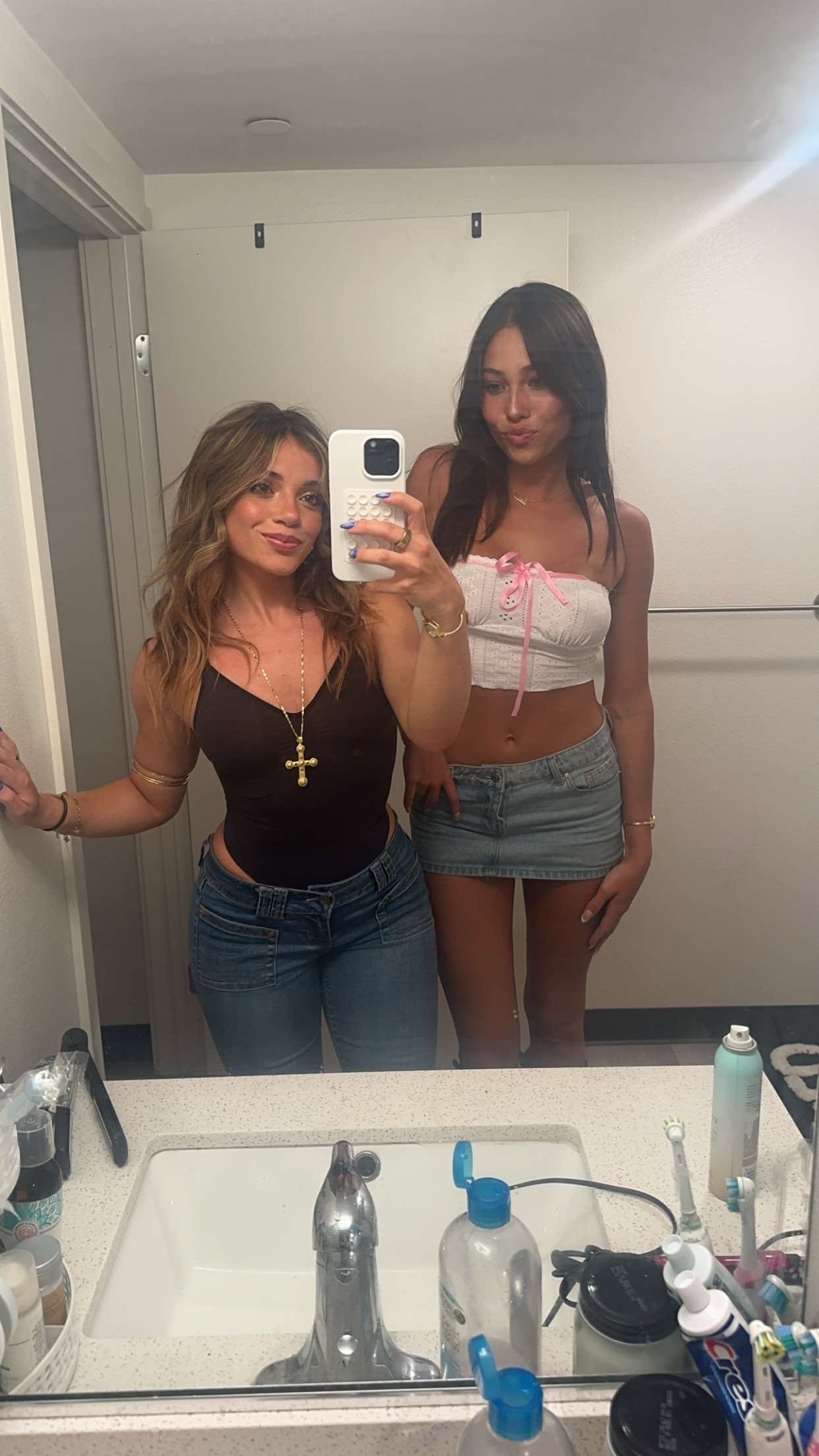 kaylamanouss17 snapchat image archive image