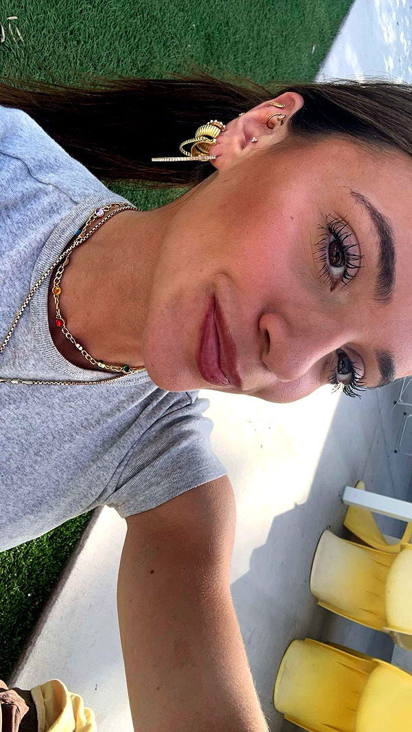 kaylamanouss17 image ~ Altpins