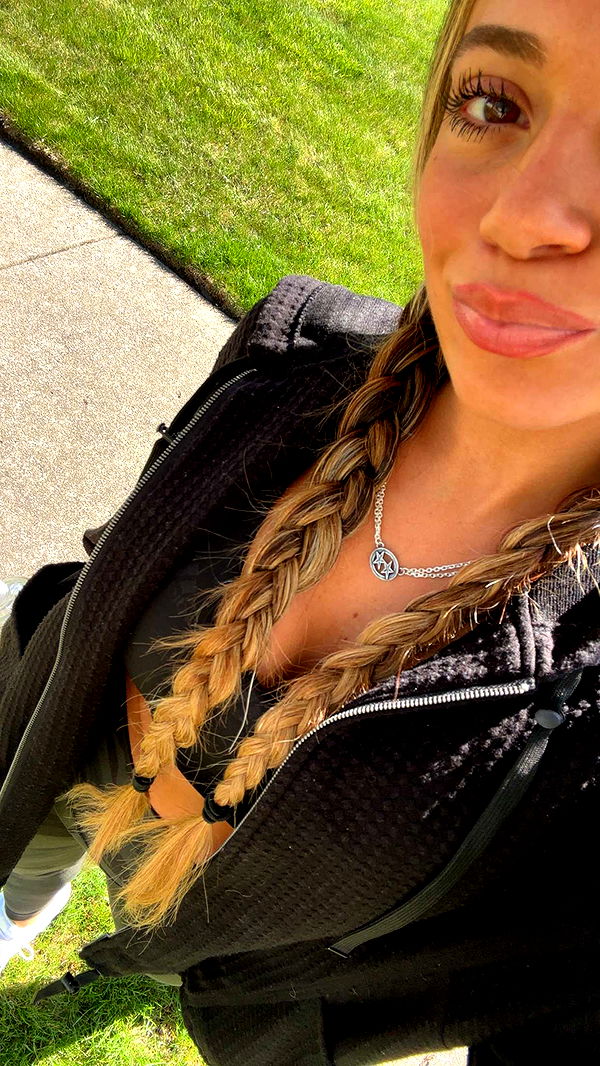 kaylamanouss17 image ~ Altpins