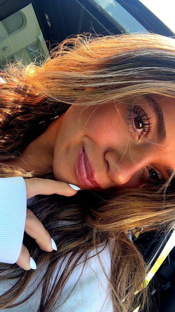 kaylamanouss17 image ~ Altpins