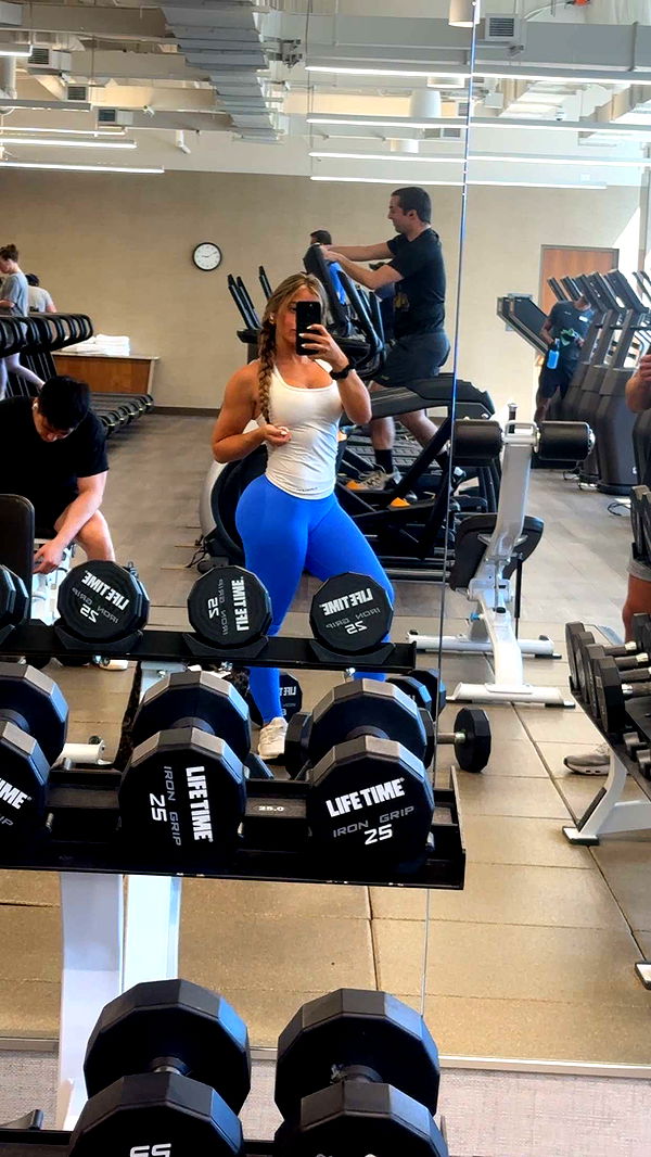 kaylamanouss17 image ~ Altpins