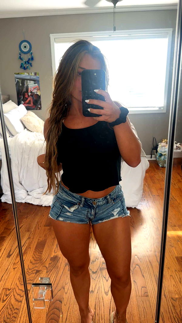 kaylamanouss17 image ~ Altpins