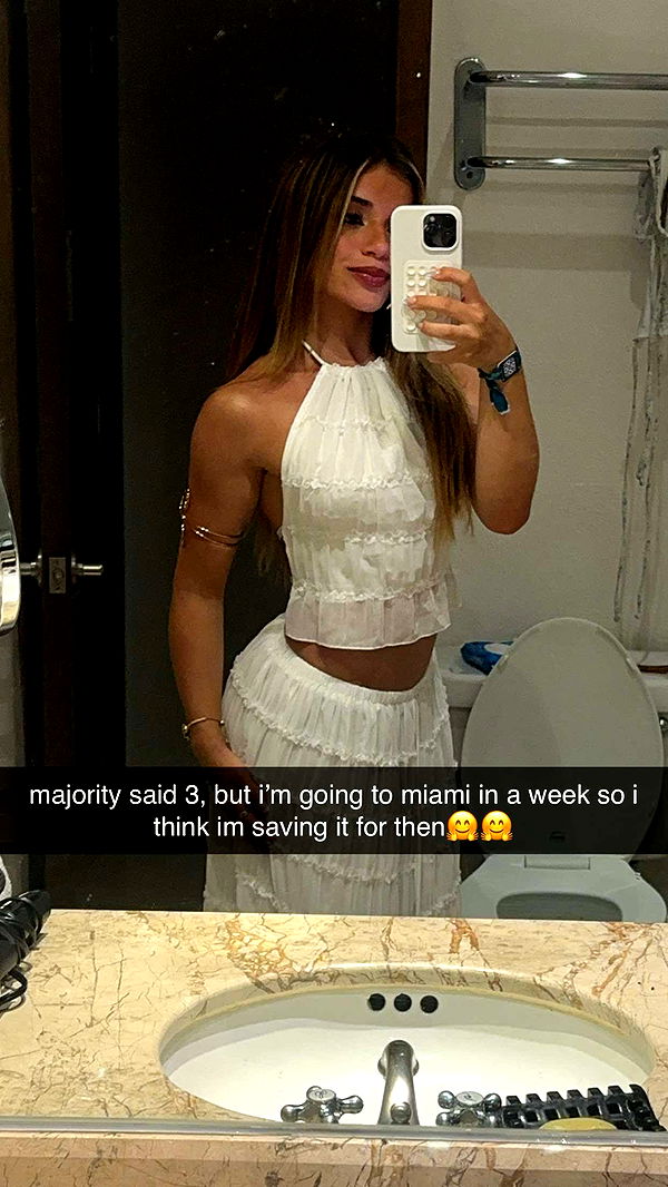 kaylamanouss17 image ~ Altpins