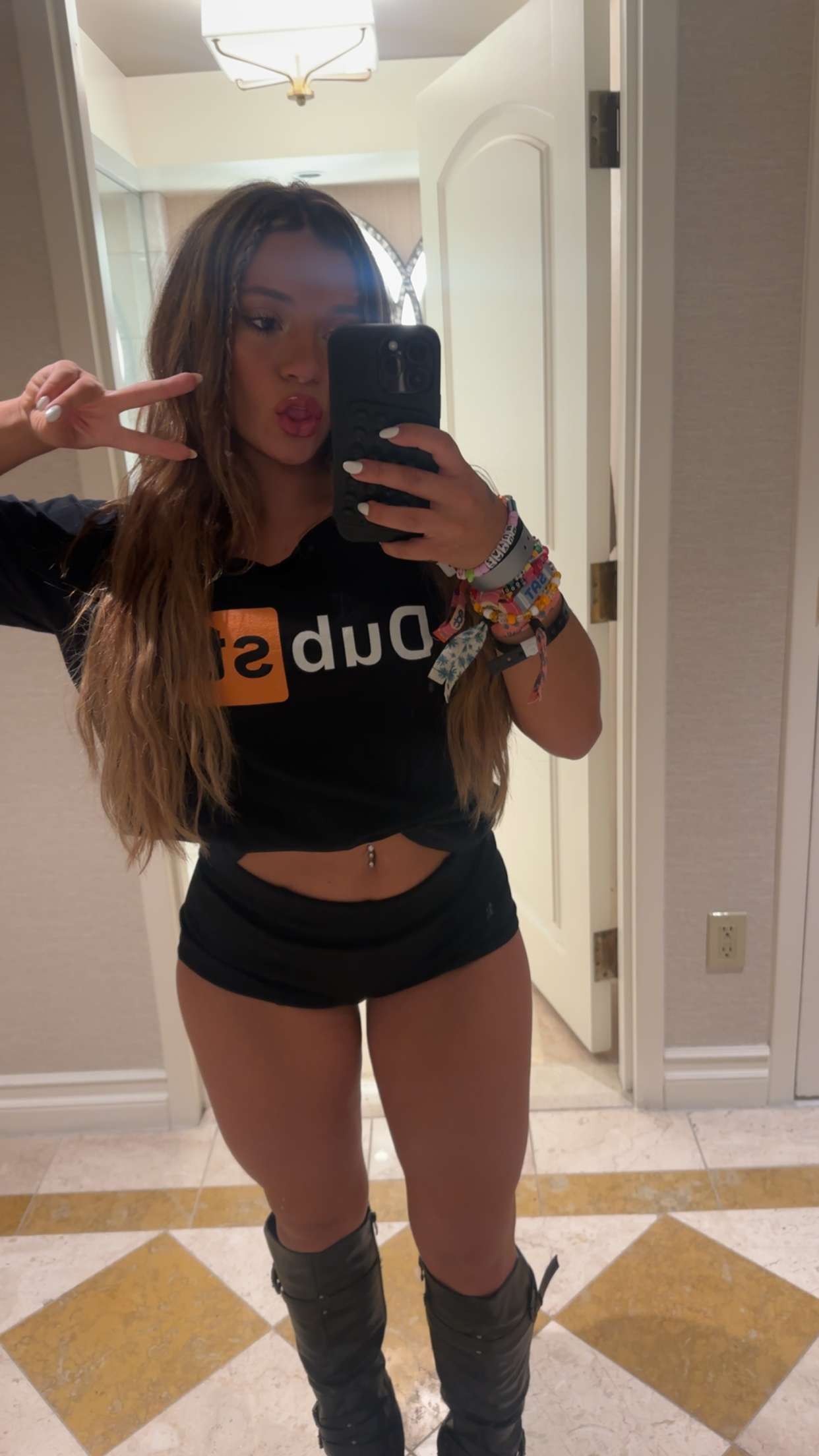 kaylamanouss17 snapchat image archive image