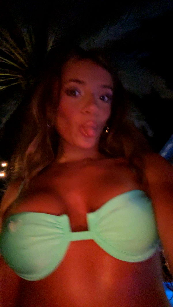 kaylamanouss17 image ~ Altpins