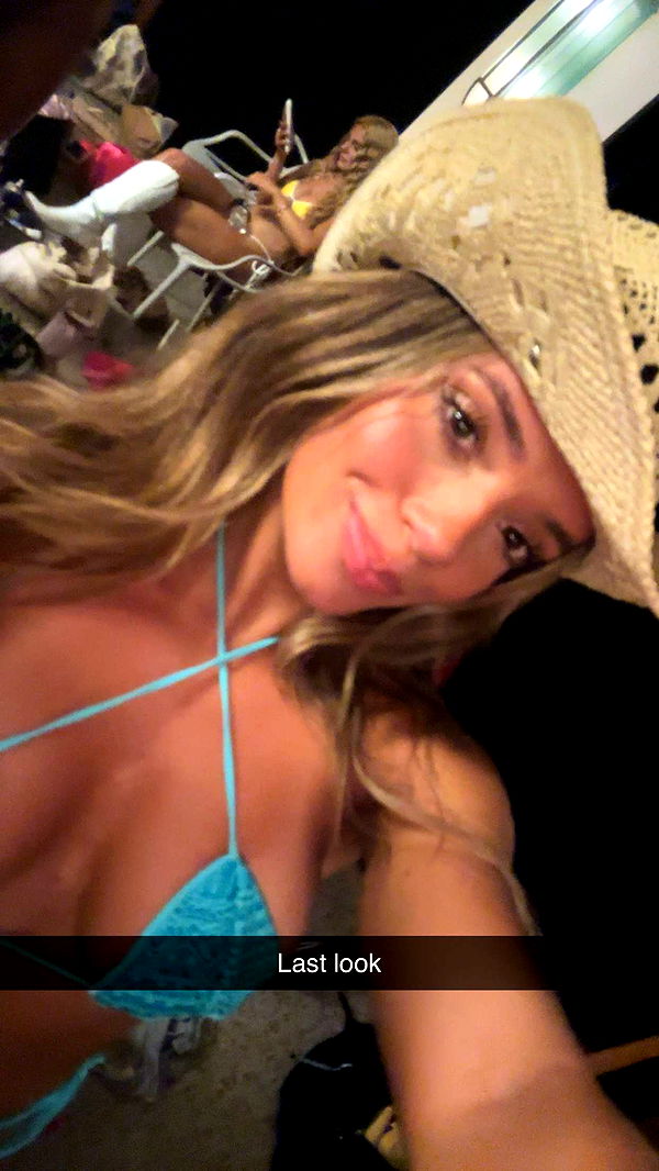 kaylamanouss17 image ~ Altpins