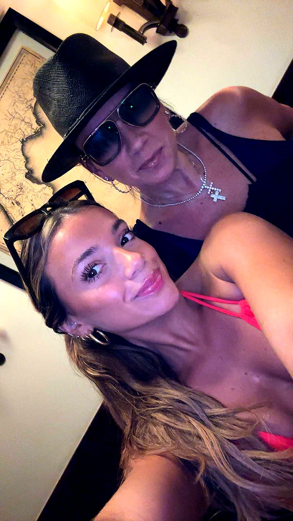 kaylamanouss17 image ~ Altpins