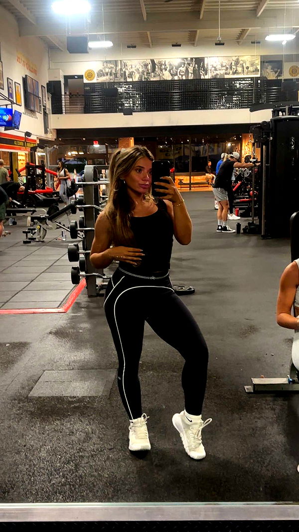 kaylamanouss17 image ~ Altpins