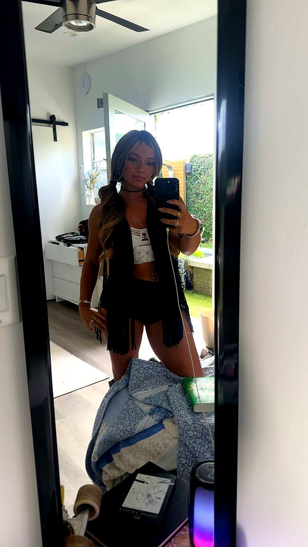 kaylamanouss17 image ~ Altpins