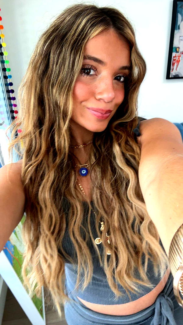 kaylamanouss17 image ~ Altpins