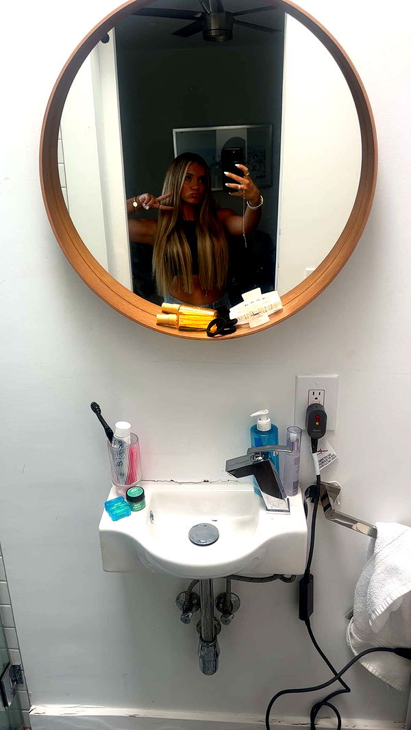 kaylamanouss17 image ~ Altpins