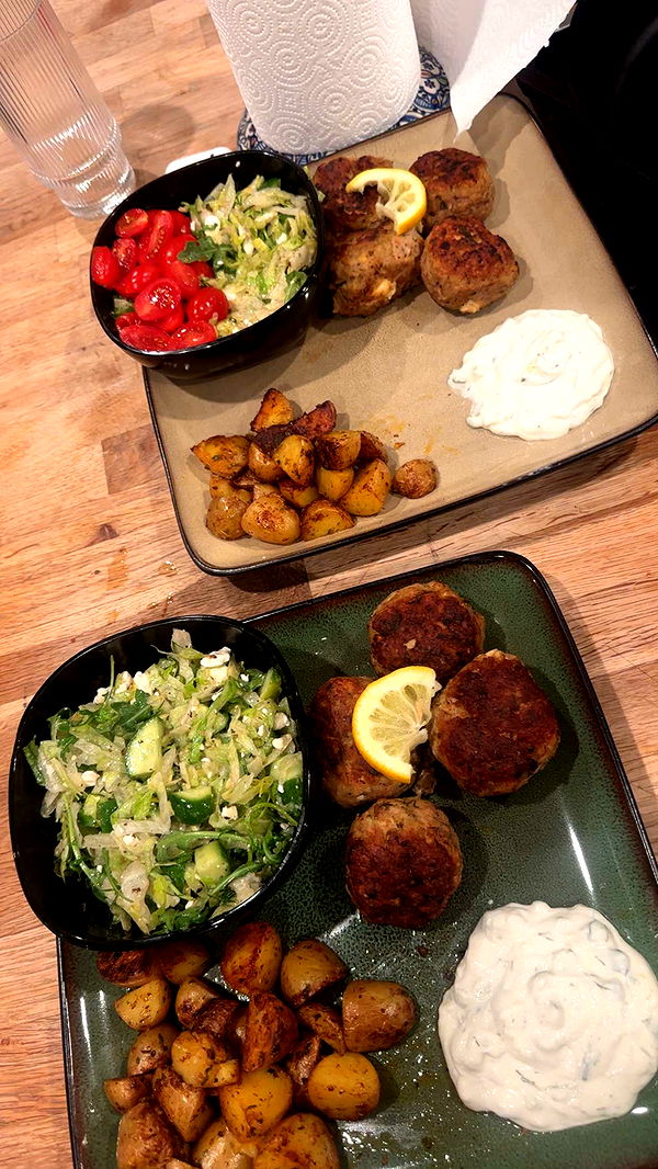 kaylamanouss17 image ~ Altpins