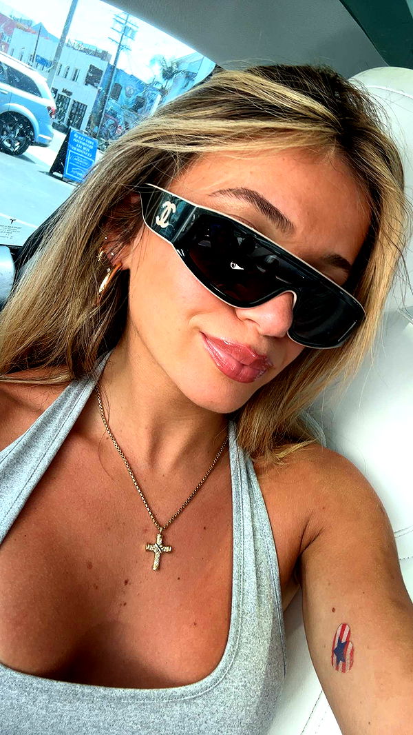 kaylamanouss17 image ~ Altpins