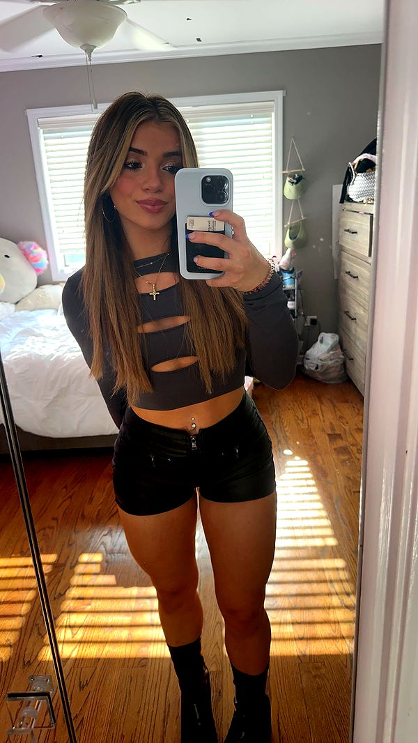 kaylamanouss17 image ~ Altpins