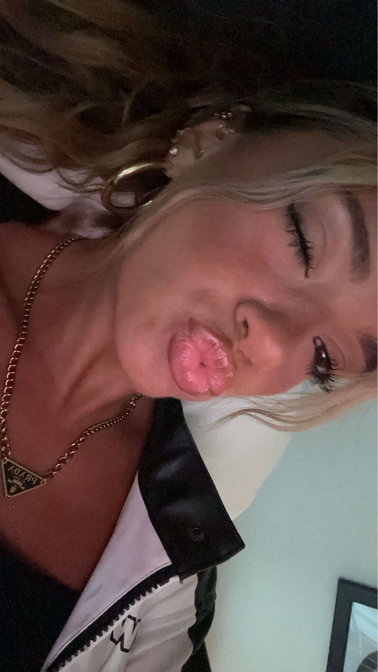 kaylamanouss17 snapchat image archive image