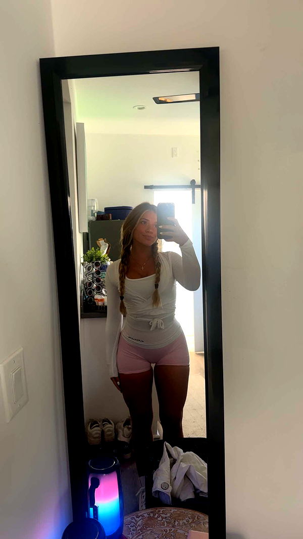 kaylamanouss17 image ~ Altpins