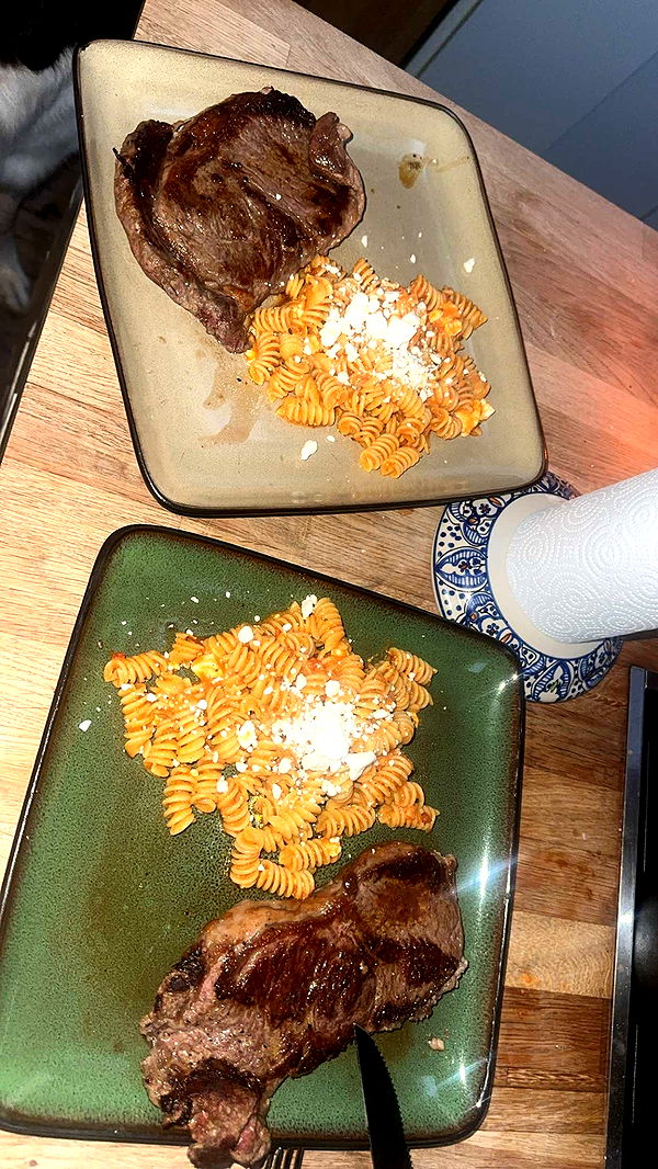 kaylamanouss17 image ~ Altpins